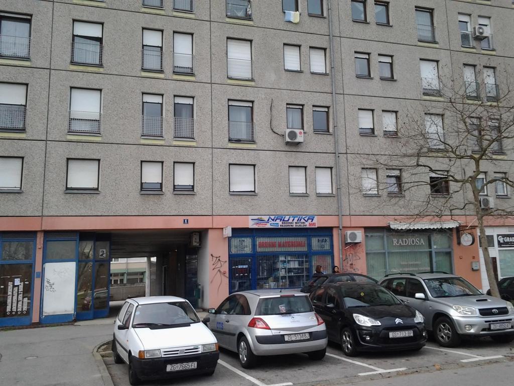 Apartment Karlos Загреб Екстер'єр фото