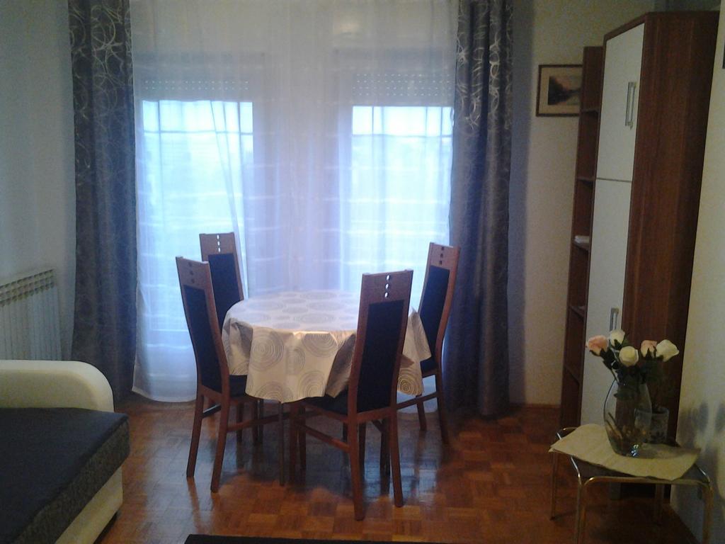 Apartment Karlos Загреб Екстер'єр фото